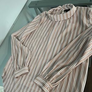 Ann Taylor blouse with collar detail